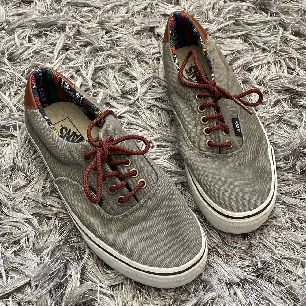 Men’s Vans Size 7